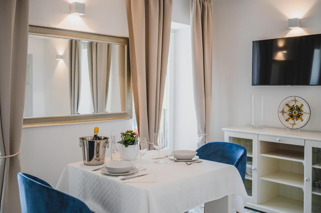Bed and Breakfast Beb Palazzo Mancini Minori Exterior foto
