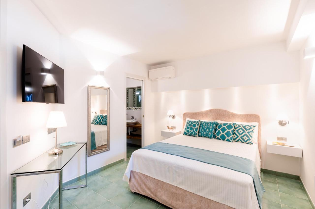 Bed and Breakfast Beb Palazzo Mancini Minori Exterior foto