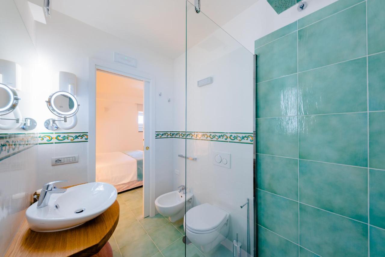 Bed and Breakfast Beb Palazzo Mancini Minori Exterior foto